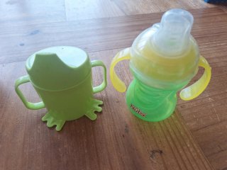 Lote Vaso Evolutivo y Babero Minikolor