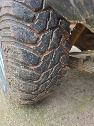 Llantas Nissan