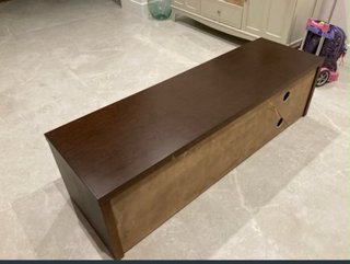 Mueble TV madera marrón