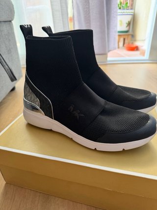 Zapatos Michael Kors Mujer Talla 40.