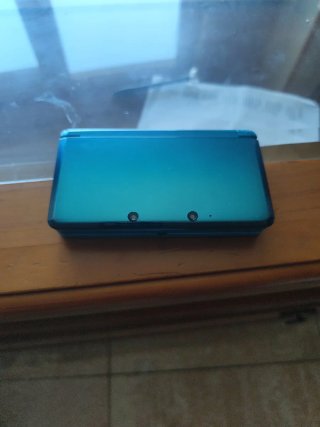 Nintendo 3DS blu elettrico con scheda SD da 32GB