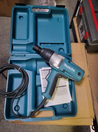 Llave de Impacto Makita TW0350 12.7mm
