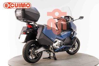 HONDA FORZA 750