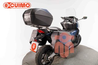HONDA FORZA 750
