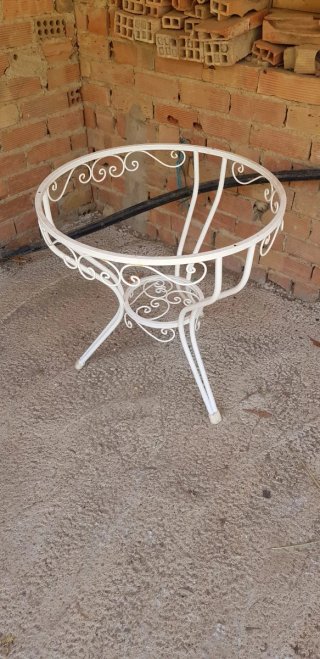 Mesa redonda forja y cristal