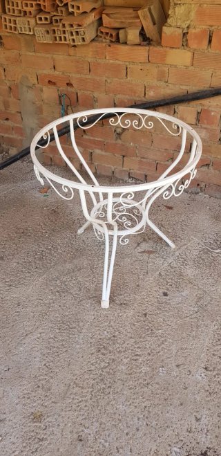 Mesa redonda forja y cristal