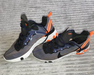 Nike React Element 55 Gris Naranja