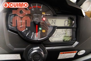 SUZUKI V-STROM 1000