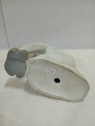 OFERTÓN Figura Lladró Niña con Zapatos