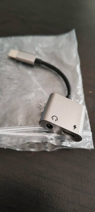 Adaptador USB-C a USB-C + Audio