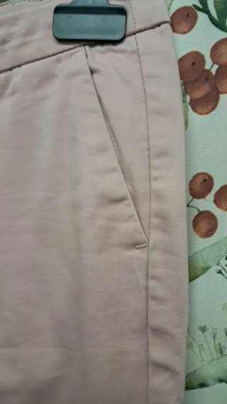 Pantalón chino rosa