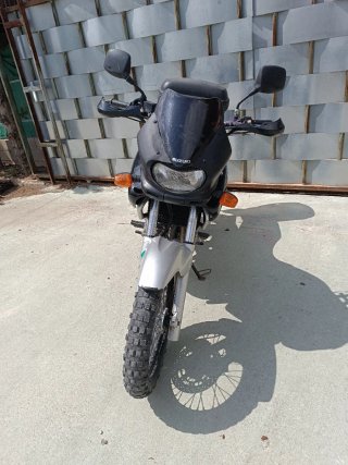 Suzuki Freewind 650 Adventure