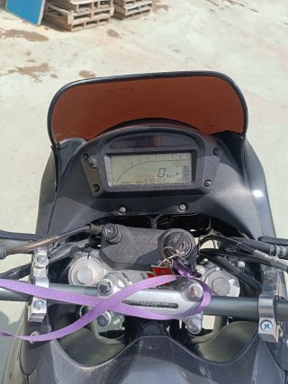 Suzuki Freewind 650 Adventure