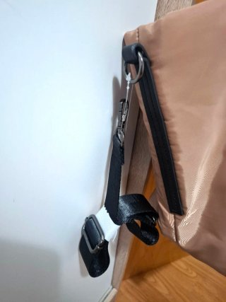 Bolso Stradivarius Rosa y Negro