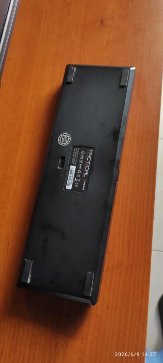 Teclado Mecánico TKL RGB