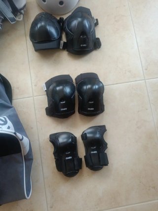 Patines Oxelo con protecciones y casco