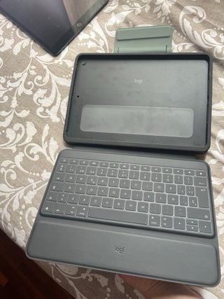 Funda Logitech Rugged con Teclado