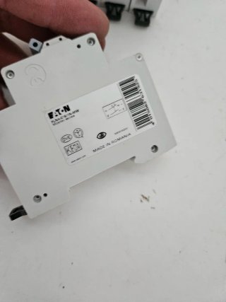 4 interruttori Eaton PLN4-C16/1N