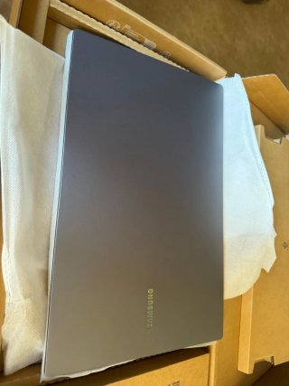 Samsung Galaxy Book4 15.6 i3 13Gen