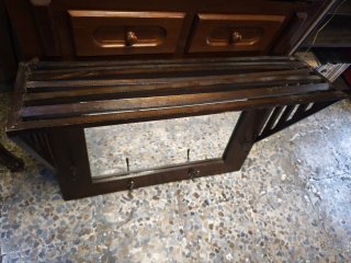 Perchero antiguo madera con espejo