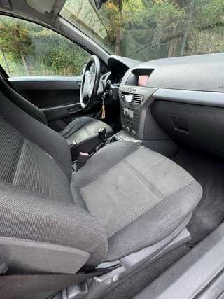 Opel Astra 2006