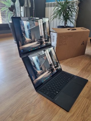 ASUS Zenbook DUO OLED UX8406MA-PZ023W 14"