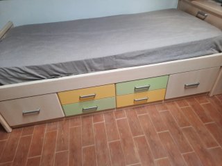 Cama nido con arcón y armario