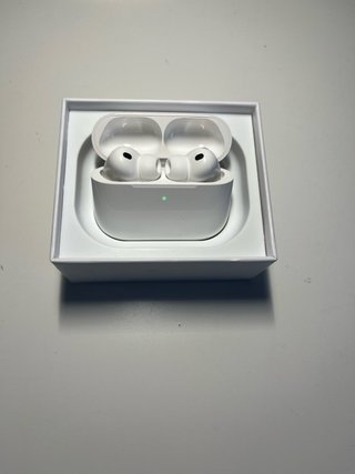 AirPods Pro 3 Abiertos
