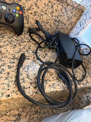 Xbox 360 + Kinect + 2 Mandos + 29 juegos