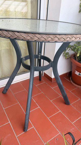 Conjunto mesa y 4 sillas exterior