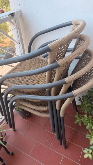 Conjunto mesa y 4 sillas exterior