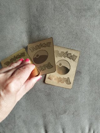 3 Cartas Pokémon Metal Doradas