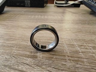 Oura Ring 4 - size 11 - Stealth