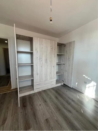 Armario nuevo madera y cajones