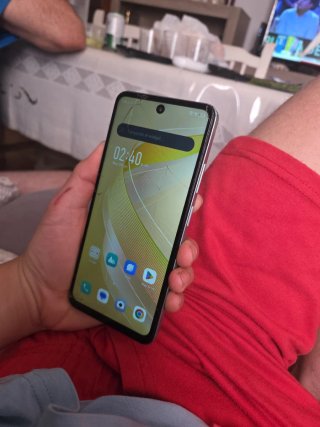 Infinix Smart 8 Negro