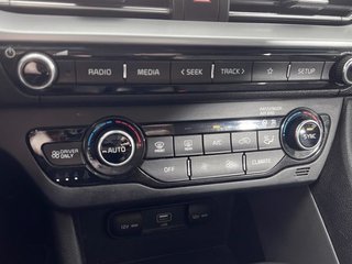 Kia Niro 1.6 GDi HEV Concept 104 kW (141 CV)