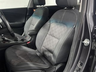 Kia Niro 1.6 GDi HEV Concept 104 kW (141 CV)