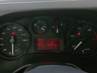 Iveco Daily Furgon 35S 14 V 3520L/H3 100 kW (136 CV)