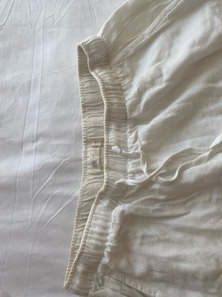 Pantalones de lino blancos