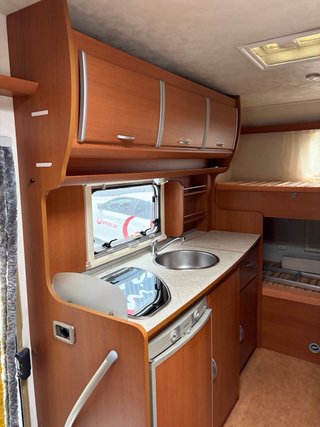 Autocaravana capuchina 6 plazas