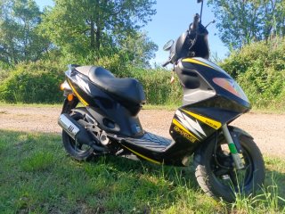 Daelim S-Five 50 ITV recién pasada 11.058 km