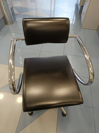 Sillón profesional peluquería negro