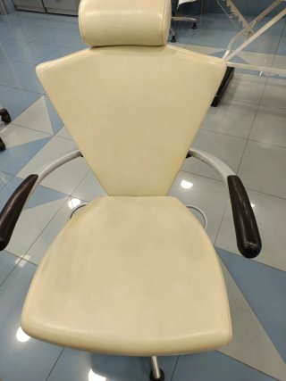 Sillón profesional peluquería negro