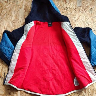Giacca Nike Sportswear Heritage in pile blu