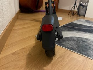 Monopatín Eléctrico Negro