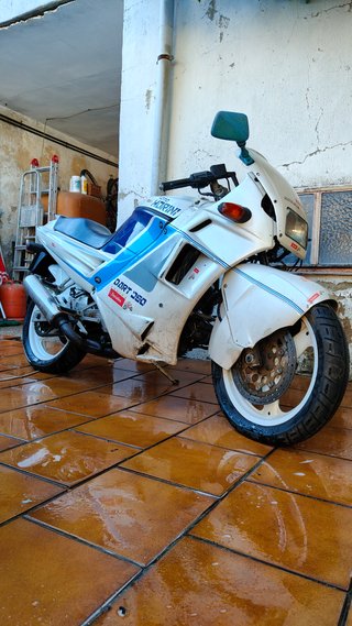 Moto Morini 350 Dart de 4 tiempos