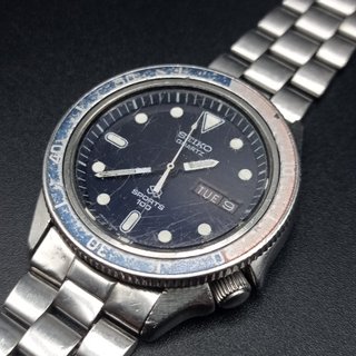 Seiko SQ Sports 100 Pepsi Reloj