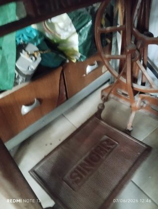 Base Pedal Máquina de Coser Singer
