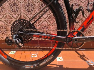 SCOTT SCALE RC 900 TEAM