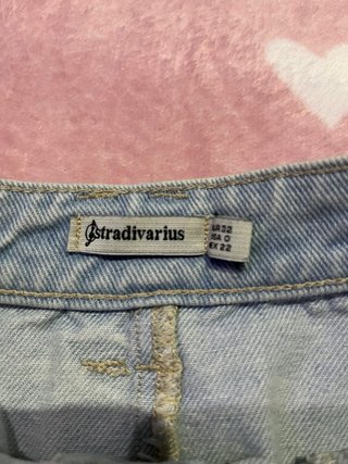 Falda vaquera corta azul botones Stradivarius 32